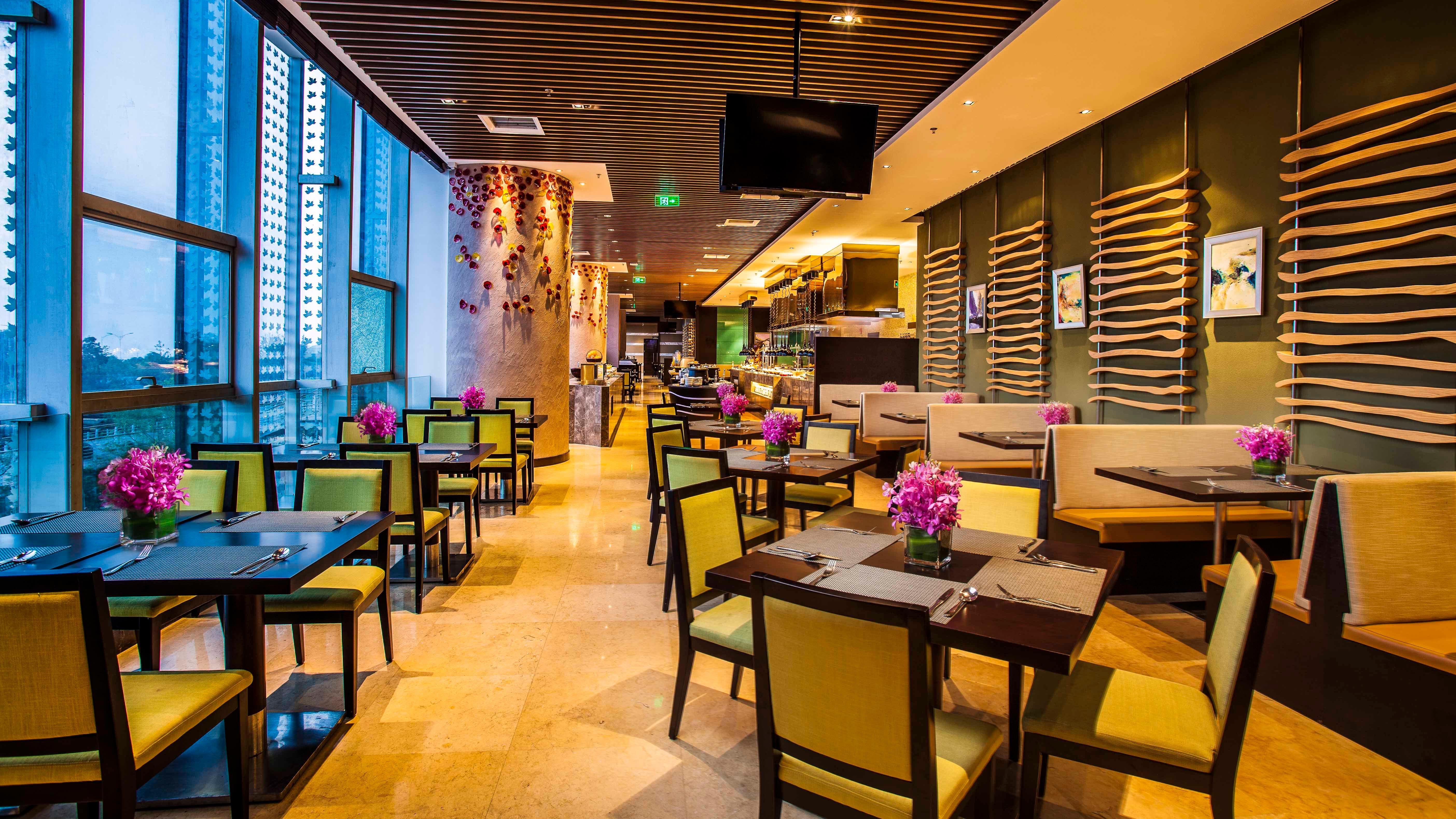 Holiday Inn Nanchang Riverside By Ihg Exterior photo