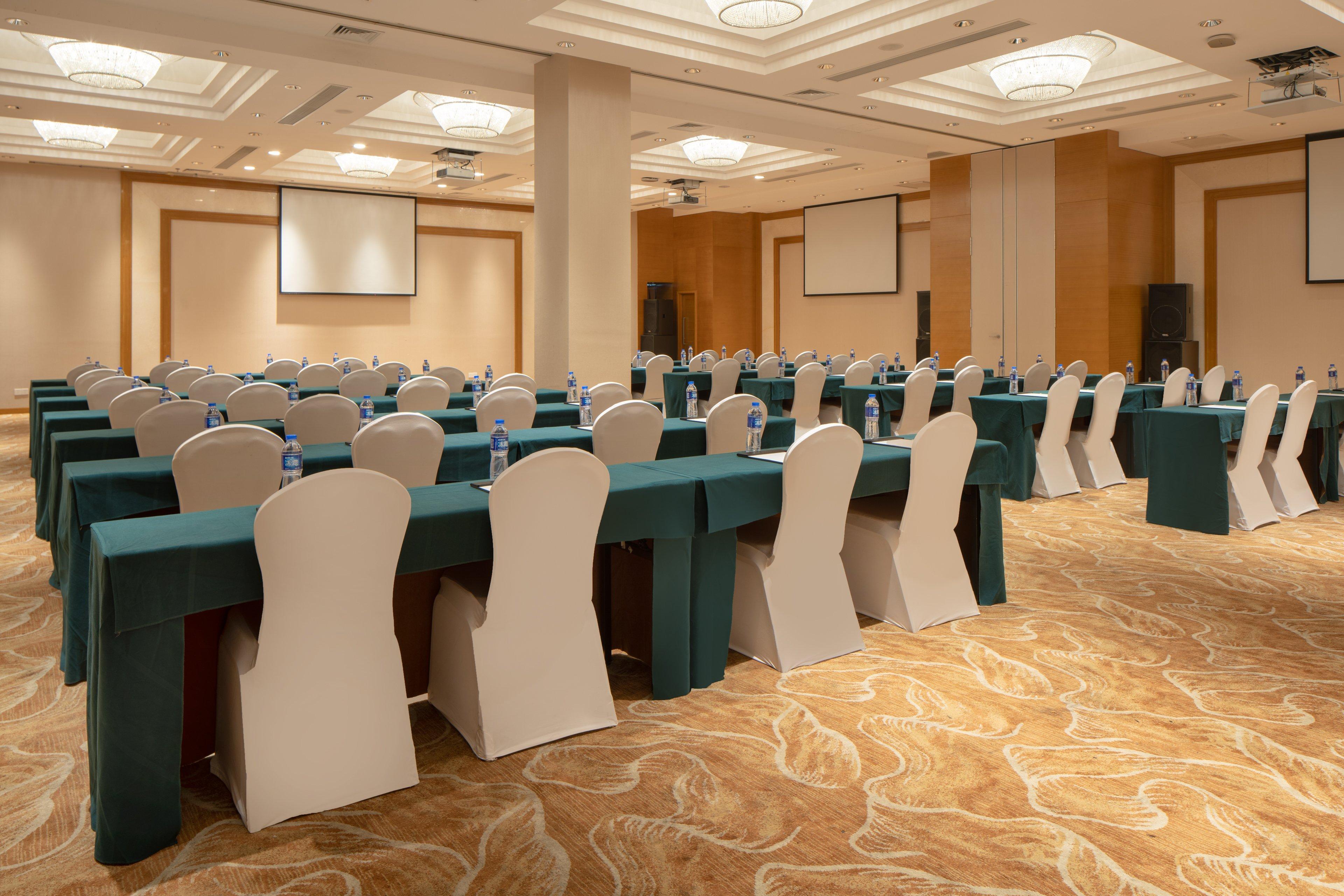 Holiday Inn Nanchang Riverside By Ihg Exterior photo