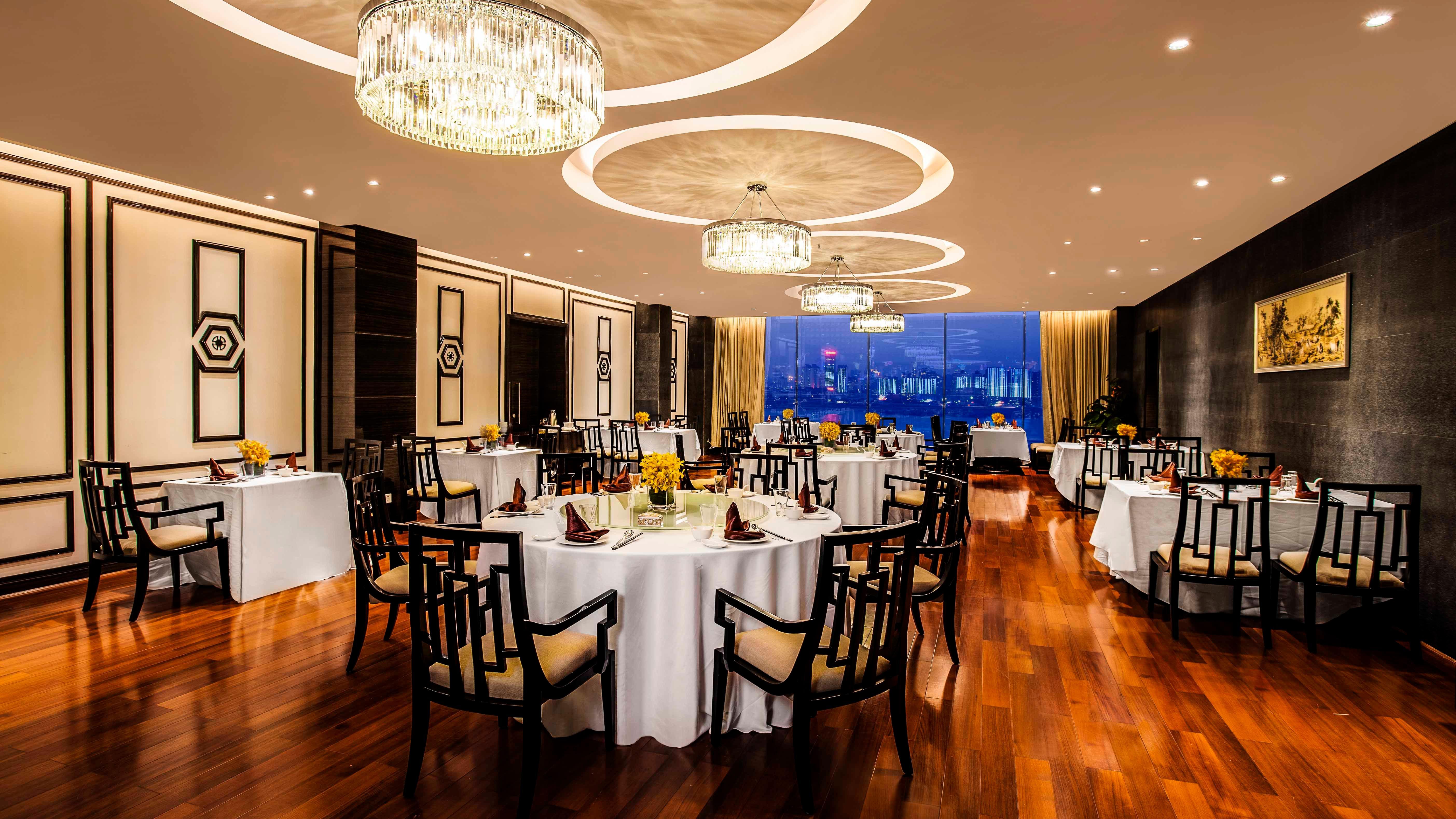 Holiday Inn Nanchang Riverside By Ihg Exterior photo
